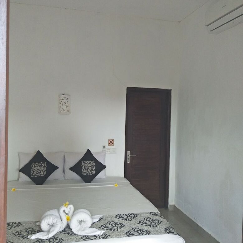Hotel Kubu Sunset Guest House