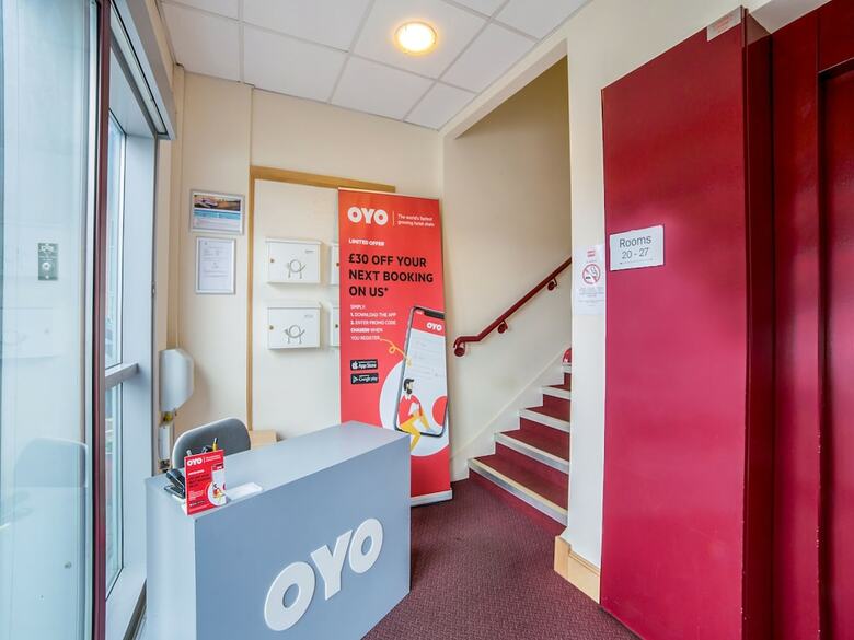Hotel Oyo Chase Suites