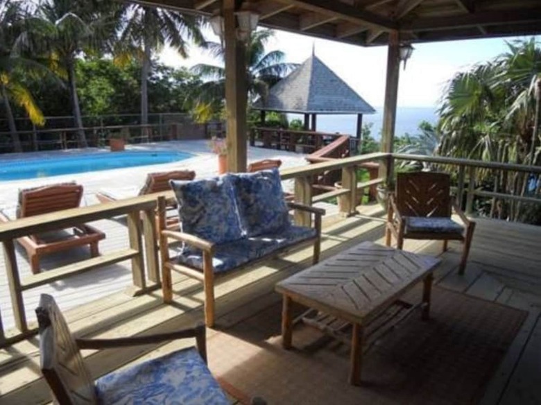 Cliff Top Ch�teau