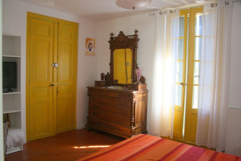 Hotel Mas de Bellegou Bed And Breakfast
