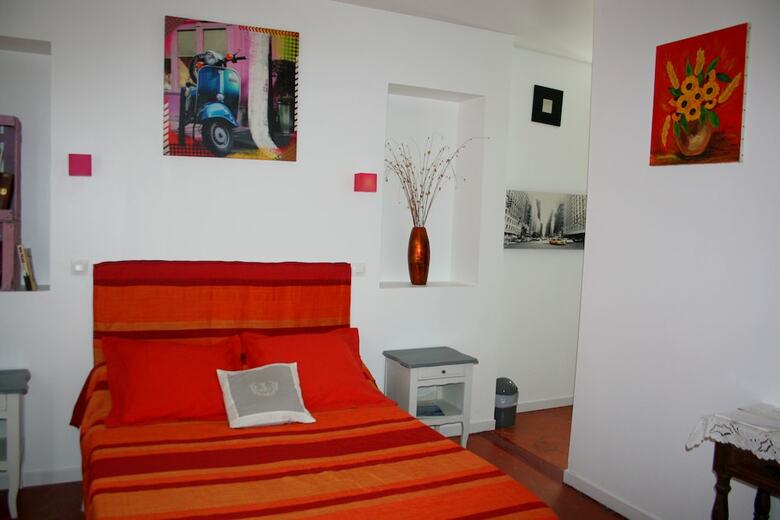 Hotel Mas de Bellegou Bed And Breakfast