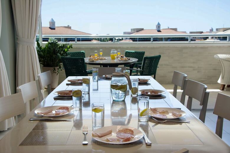 Apartamentos Golf Ville Cobertura Com Jacuzzi