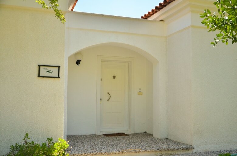 Alya Piynar Villa