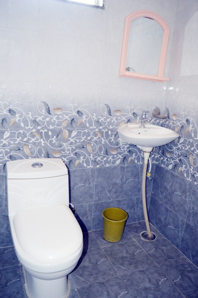 Hotel Golden Leaf