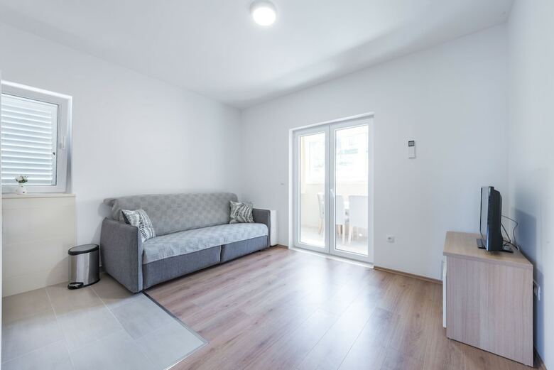 Apartments Rilovic