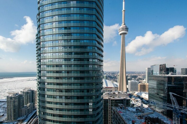 Downtown Luxury Cn Tower & Lake View
