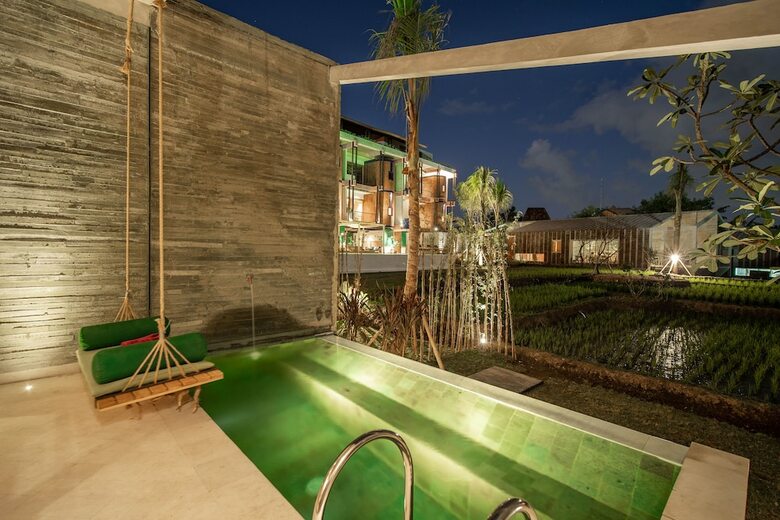 Hotel Shore Amora Canggu