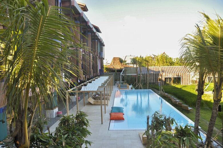 Hotel Shore Amora Canggu