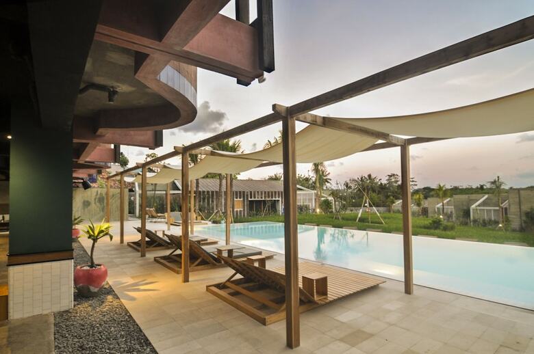 Hotel Shore Amora Canggu