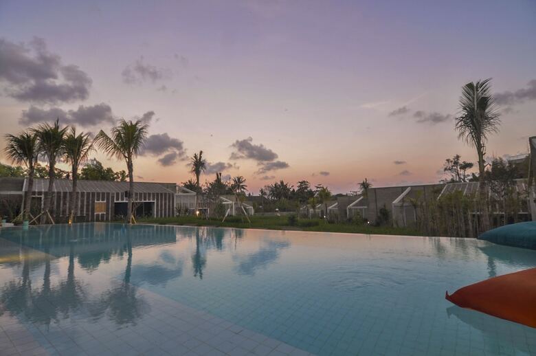 Hotel Shore Amora Canggu