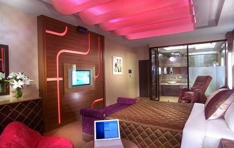 Motel Fabulous