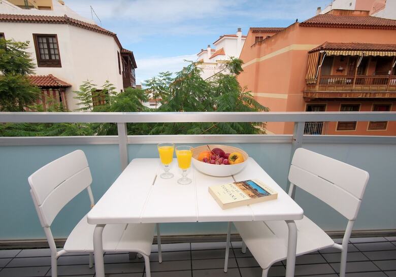 Iriarte 52 Apartments