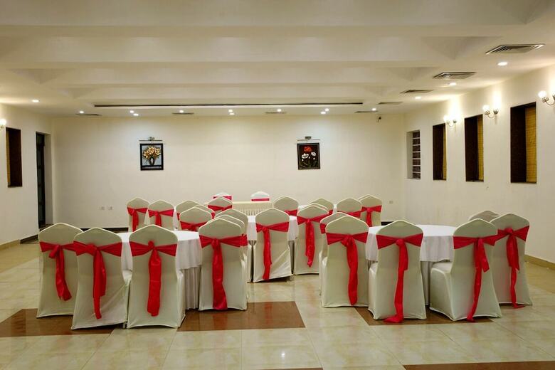 Hotel Gargee Gautam Vihar Rajir