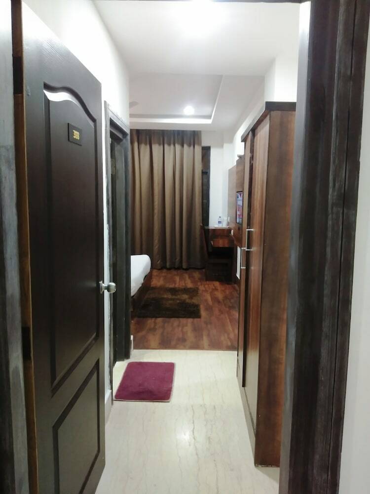 Hotel Ak Continental