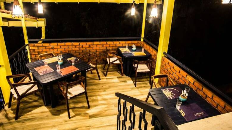 Hotel Arama Suites