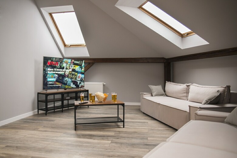 Leo Apartments Residence