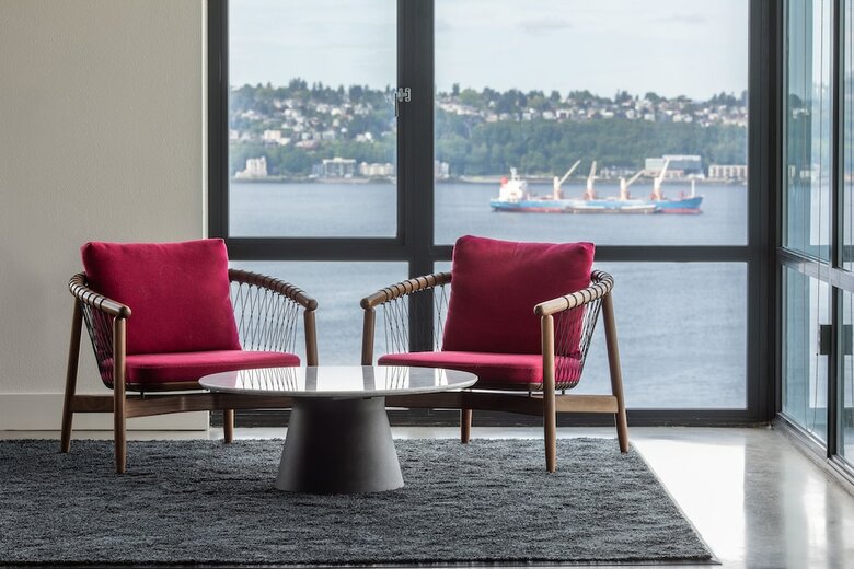 Hotel Domicile Suites At Harbor Steps