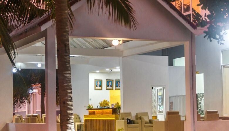 Hotel Scarlet Sails Resort