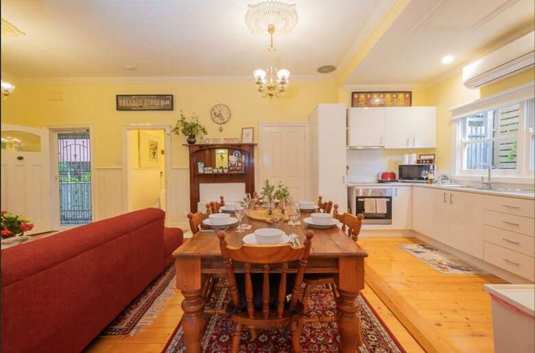 Brentwood Cottage