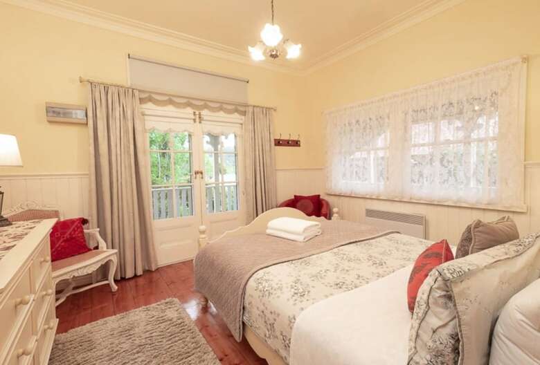 Brentwood Cottage
