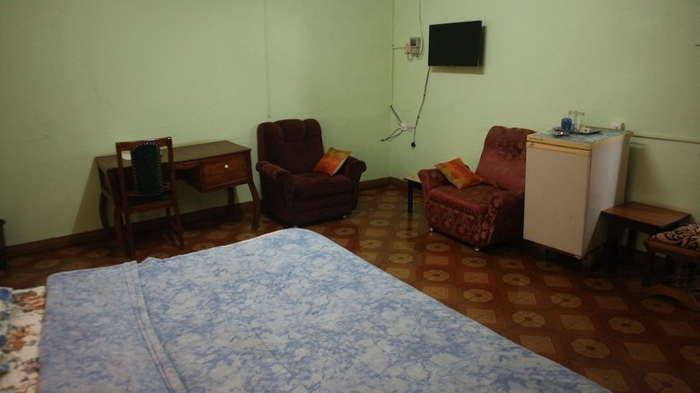 Hotel Relax Lodge Ltd