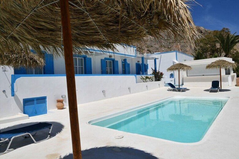 Apartamentos Ancient Thira Hotel