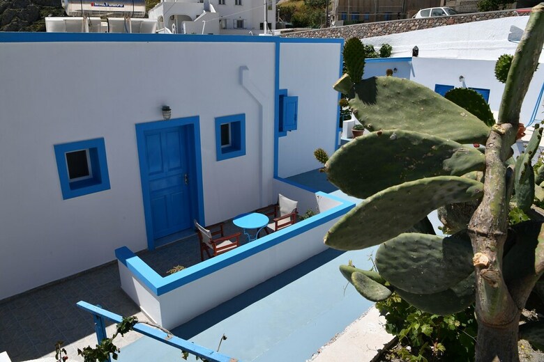 Apartamentos Ancient Thira Hotel