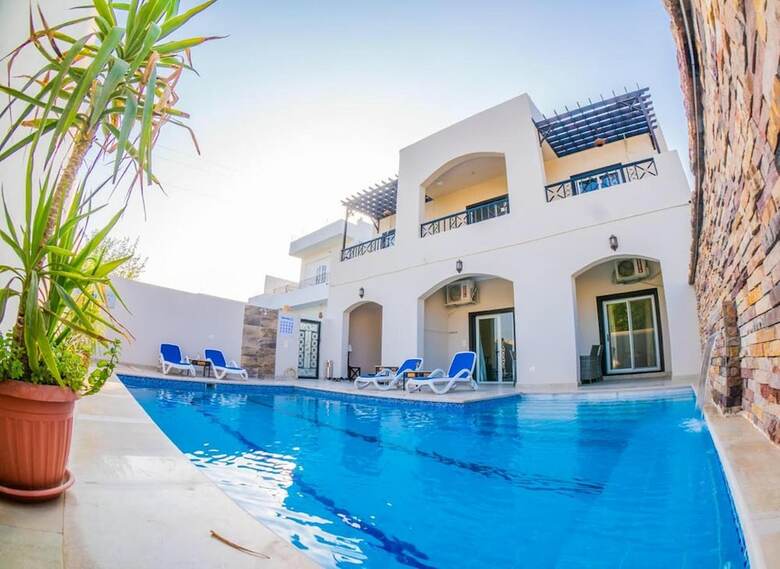 Royal Home Villa Apartment
