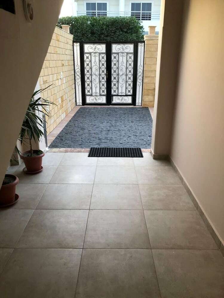 Royal Home Villa Apartment