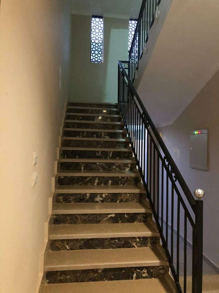 Royal Home Villa Apartment