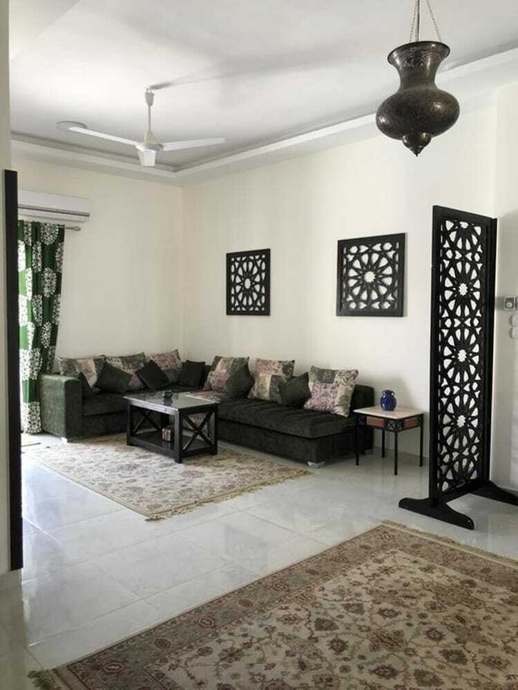 Royal Home Villa Apartment
