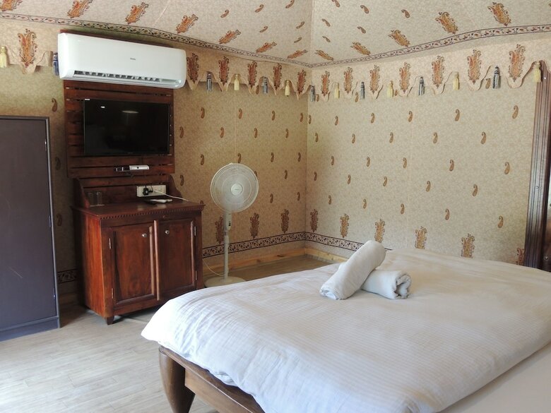 Hotel Pushkar Vela Resort