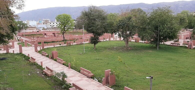 Hotel Pushkar Vela Resort