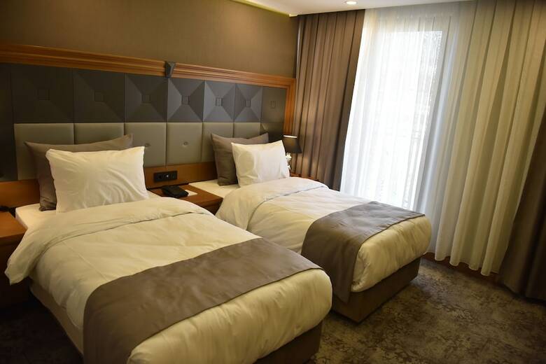 Four Seven Hotel