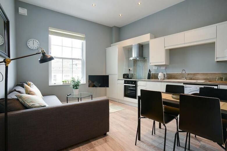Arena Apartments