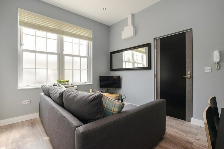 Arena Apartments