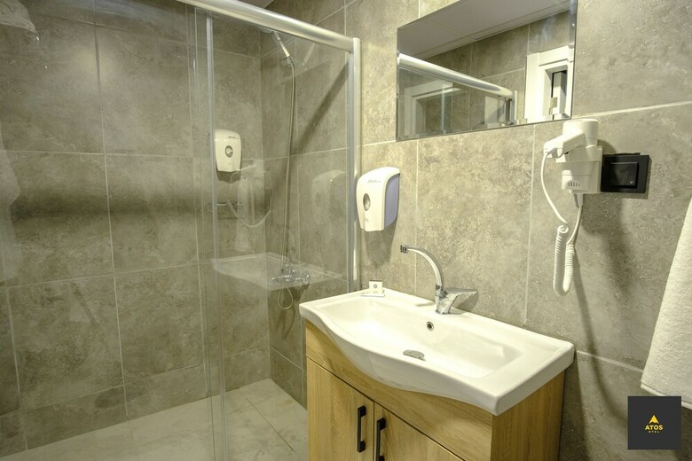 Hotel Atos Otel