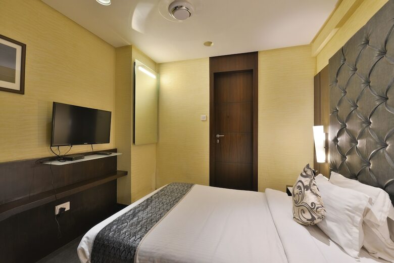 Hotel The Golden Oak