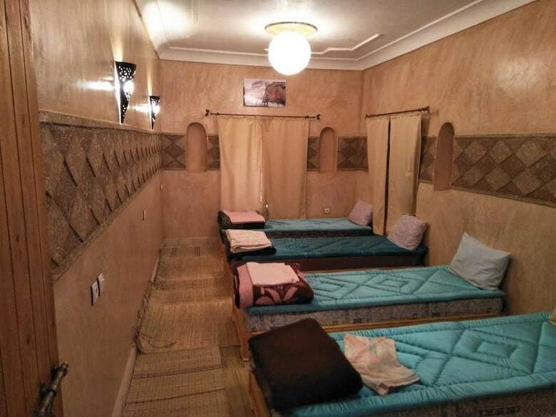 Hostal Gite Paradis D'ait Bouguemez - Hostel