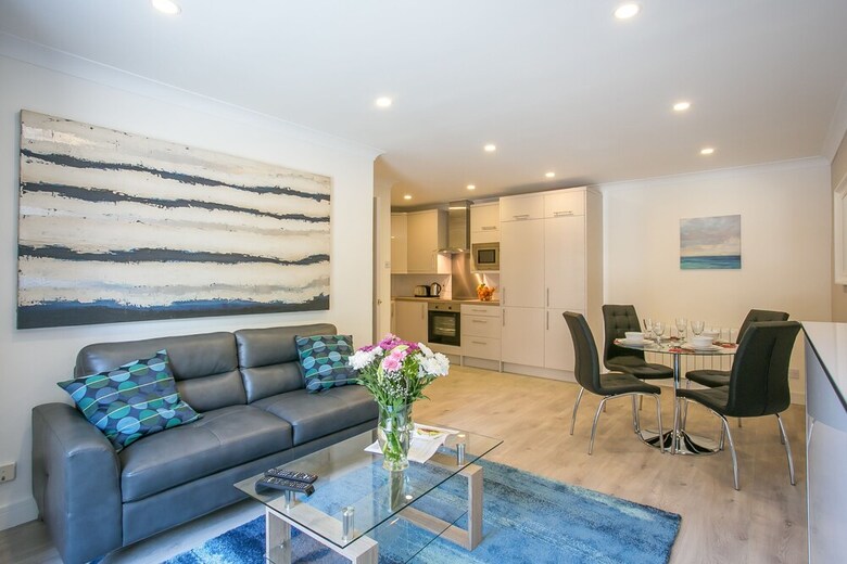 St Stephen's Green District Apartments 2