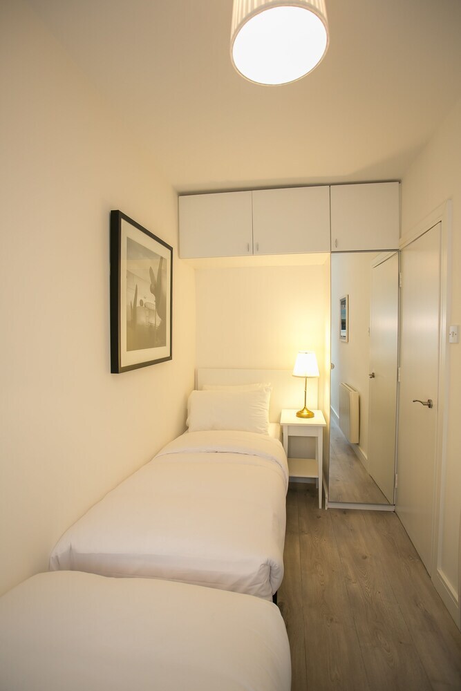 St Stephen's Green District Apartments 2