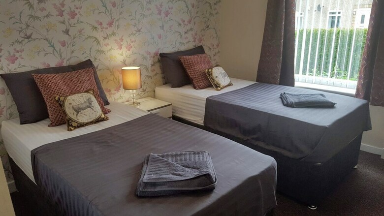 Apartamentos Dragon - Muirdrum House 3 Bedroom Home