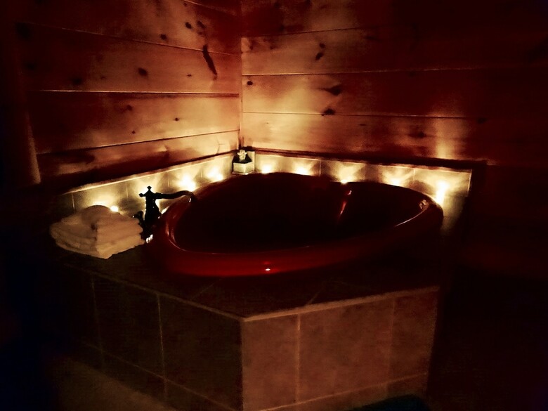 Skinny Dippin - One Bedroom Cabin