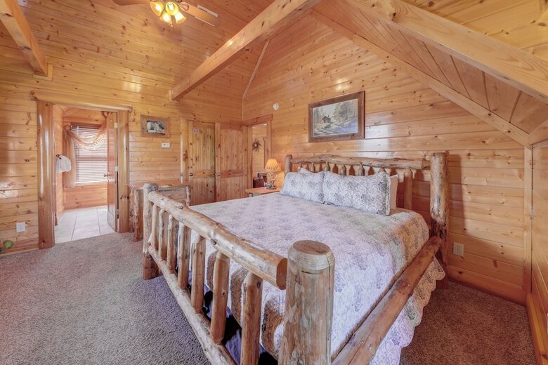 Estate Of Relaxation - Nine Bedroom Cabin