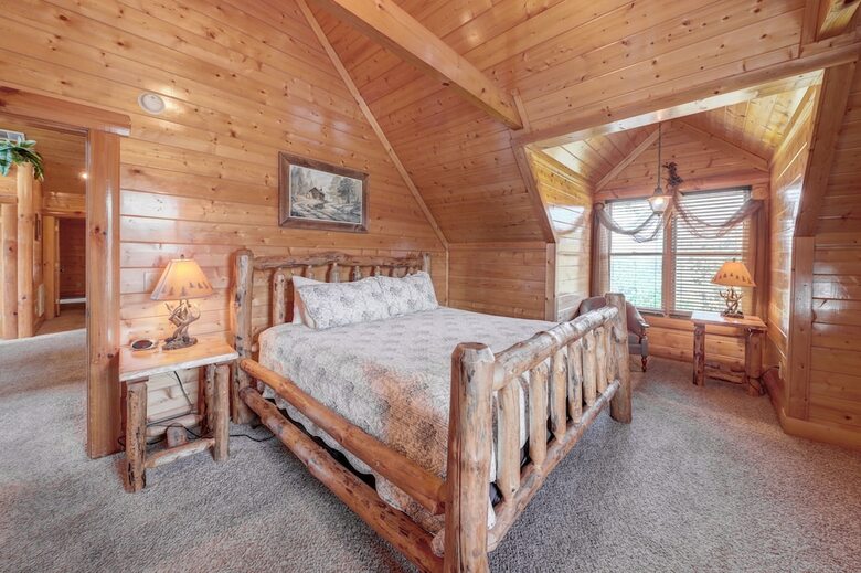 Estate Of Relaxation - Nine Bedroom Cabin