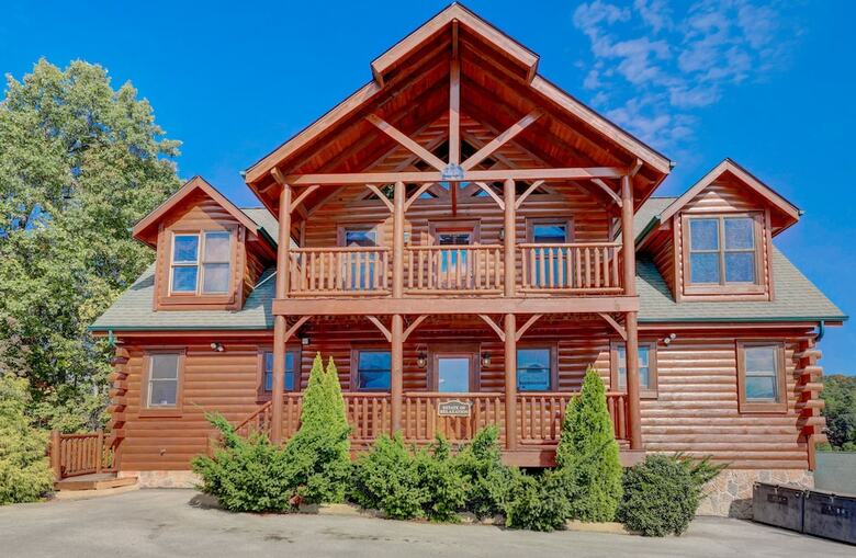 Estate Of Relaxation - Nine Bedroom Cabin