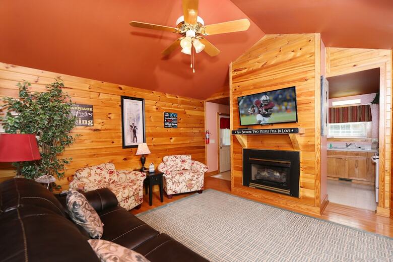 Pine Needles 6 - One Bedroom Chalet