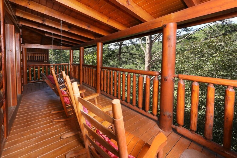 Mayberry - Three Bedroom Cabin
