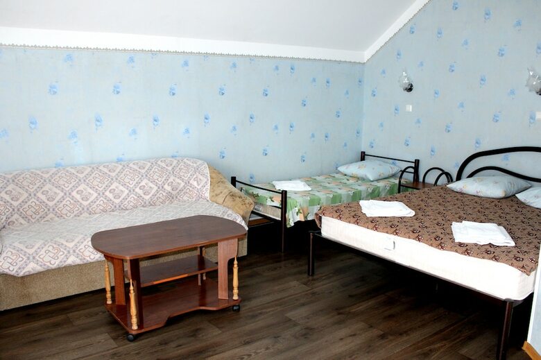 Hotel Lazur Guest House