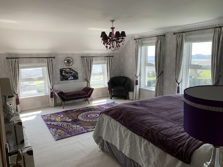 Bed & Breakfast Knock Rushen House
